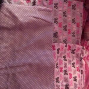 3 receiving blankets